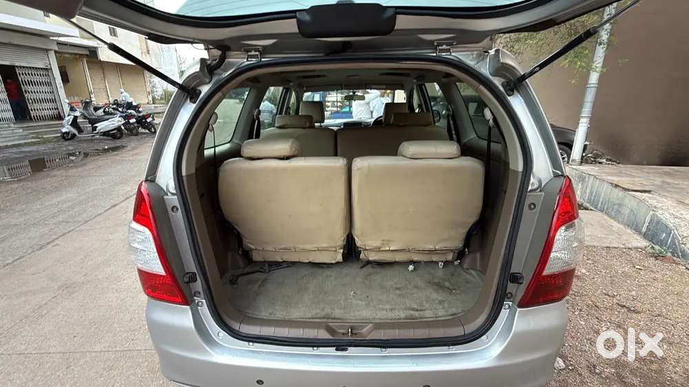 Toyota Innova 2016 Diesel Well Maintained