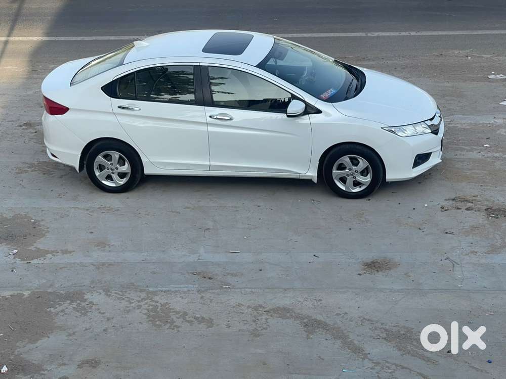 Honda City Hybrid Ehev 2015 Cng & Hybrids 85000 Km Driven