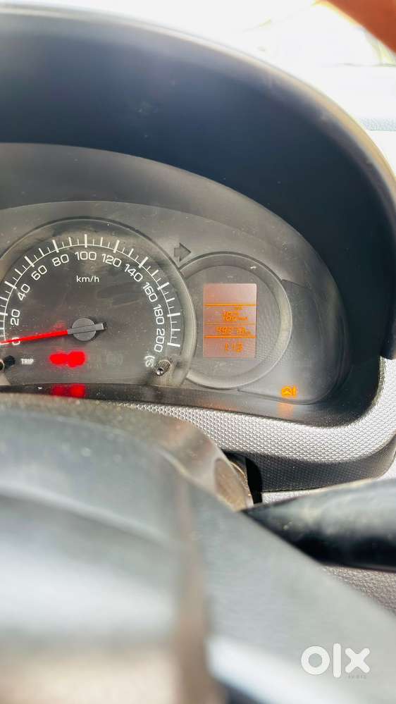 Maruti Suzuki Swift Amt Vxi, 2015, Petrol