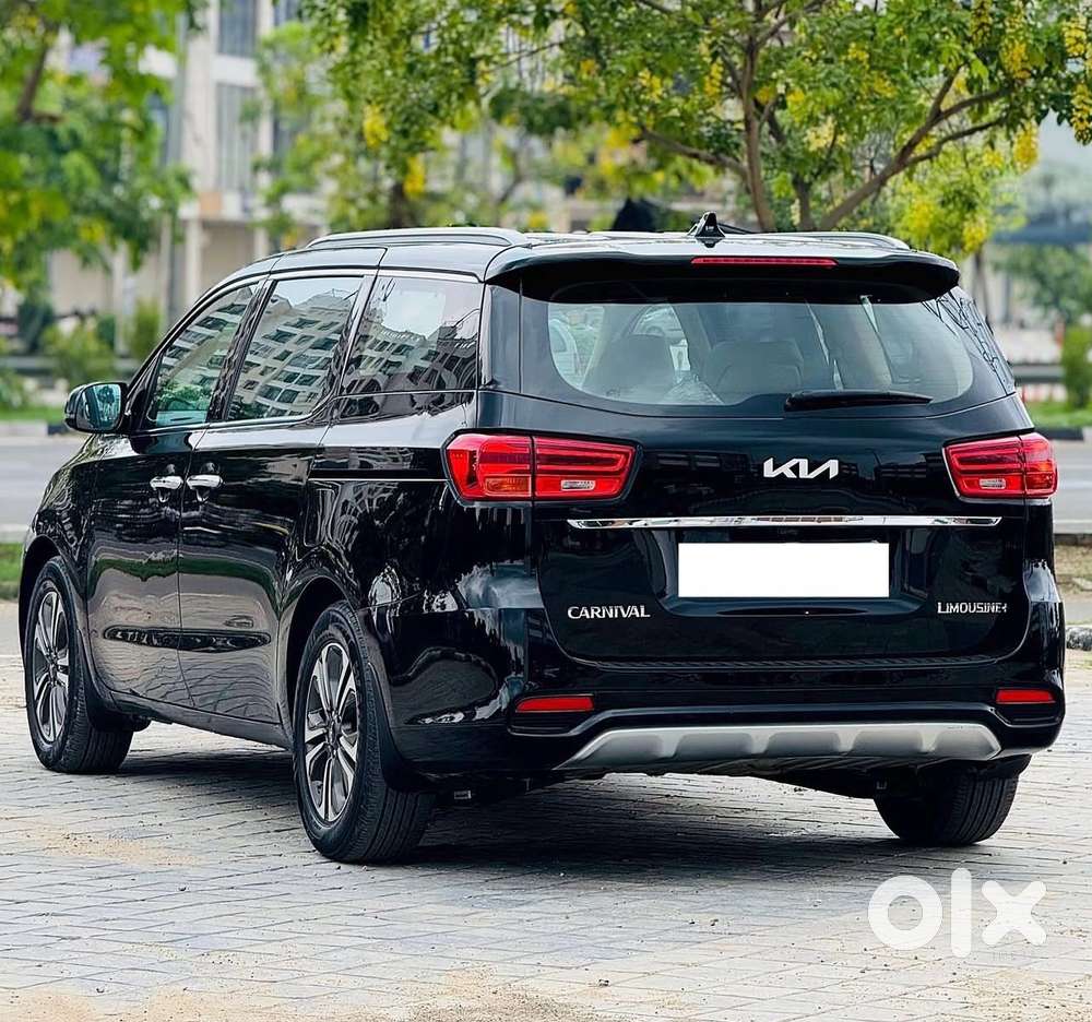Kia Carnival Limousine Plus 7 Str, 2022, Diesel
