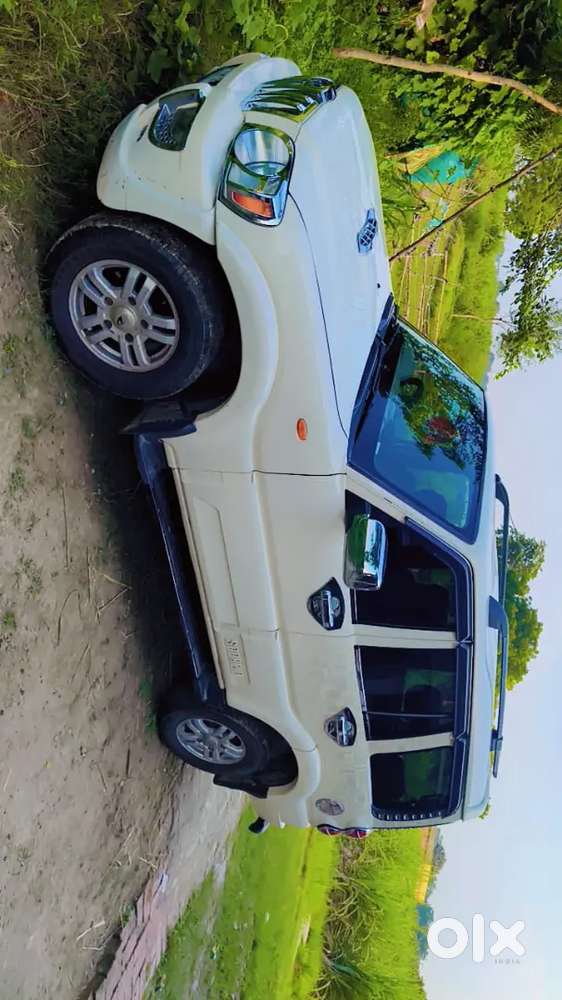 Mahindra Scorpio Vlx 2015