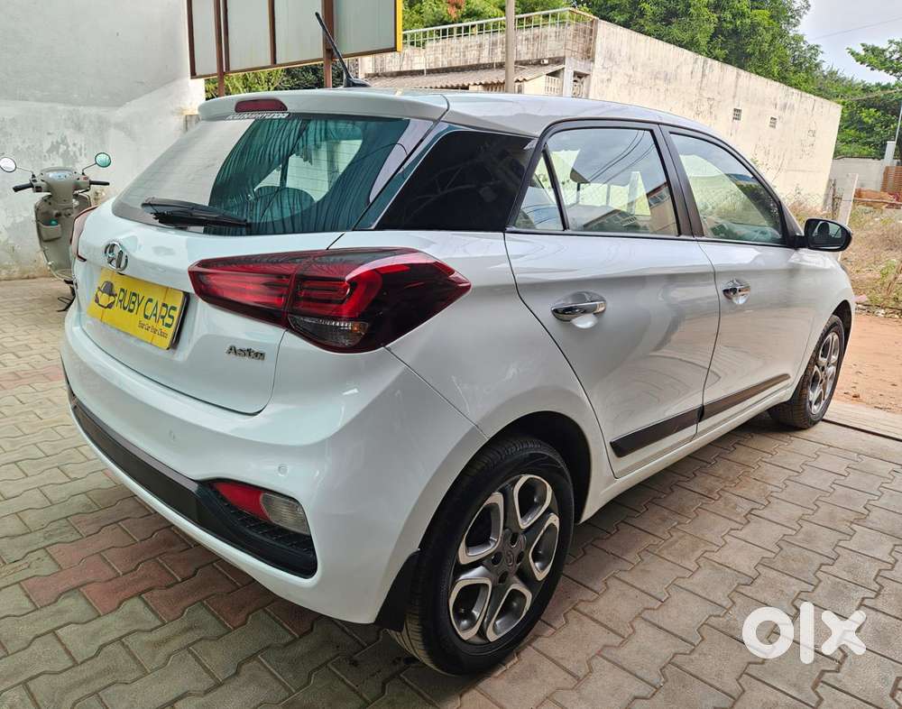 Hyundai Elite I20 1.2 Asta (o) Cvt, 2019, Petrol