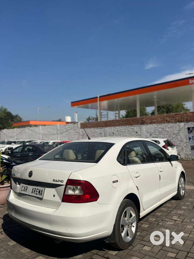 Skoda Rapid 1.5 Tdi Cr Elegance Plus, 2015, Diesel