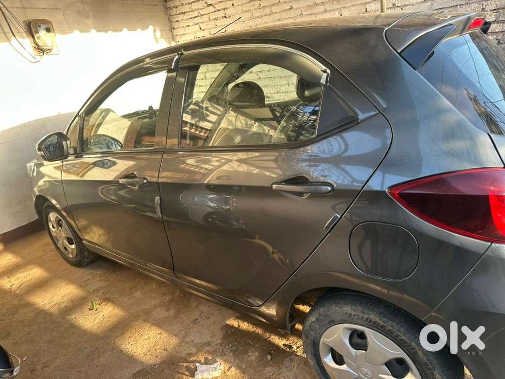 Tata Tiago 2022 Petrol Well Maintained