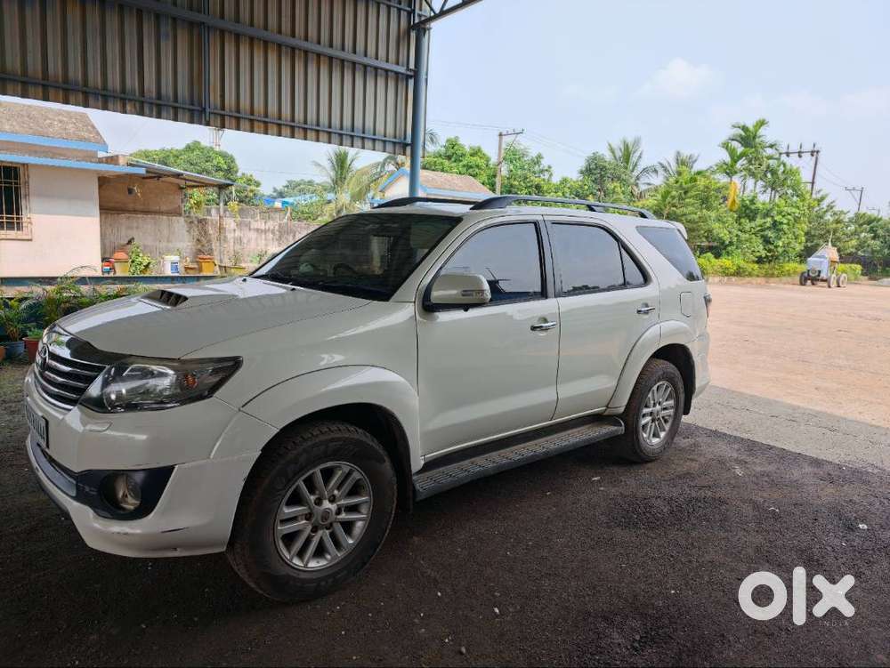 Toyota Fortuner Sportivo 2013