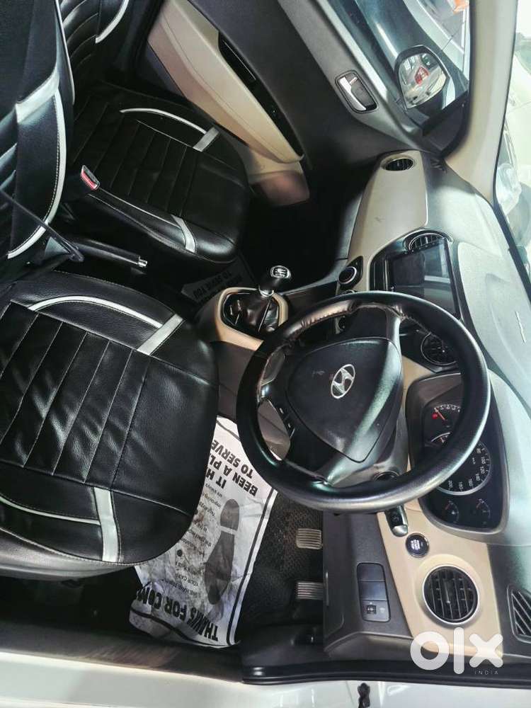 Hyundai Grand I10 Sportz Edition, 2016, Petrol