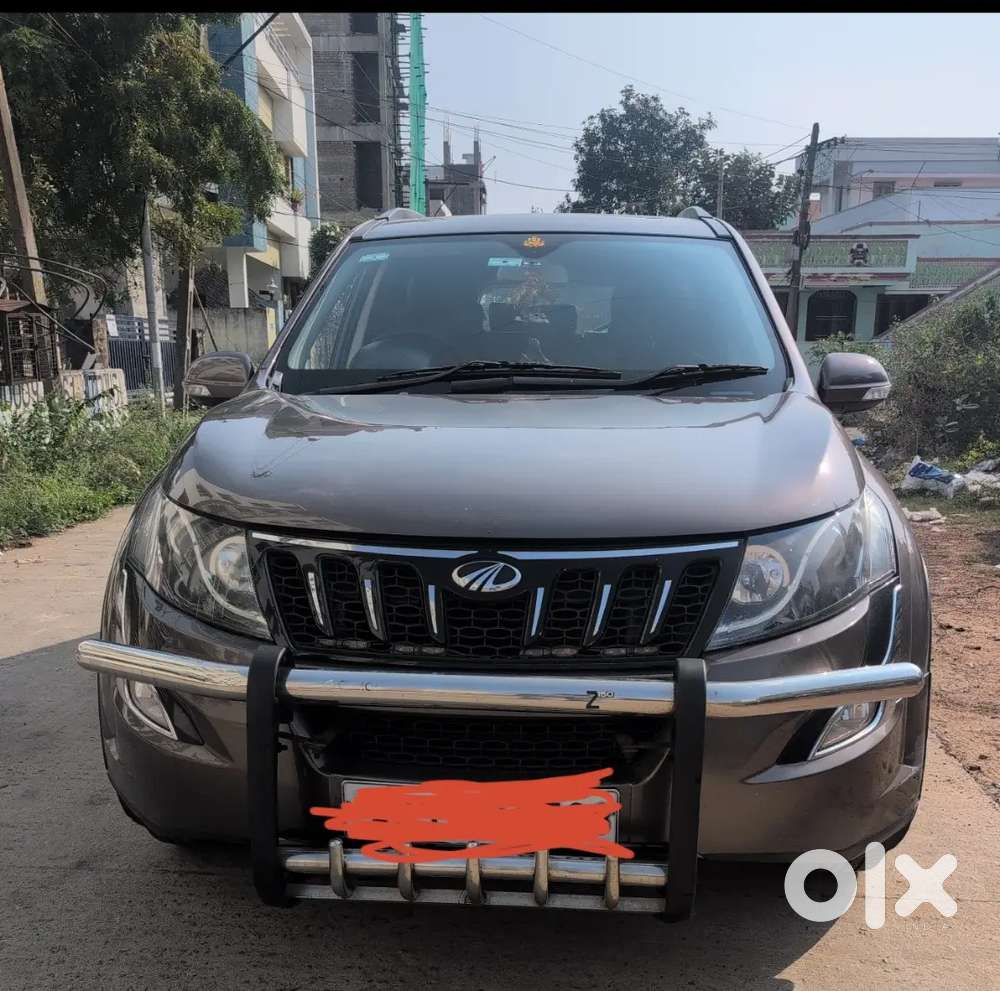 Mahindra Xuv500 2wd 2017