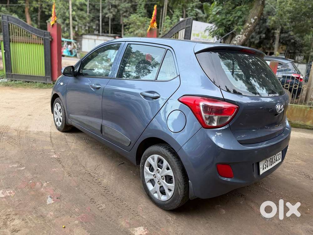 Hyundai Grand I10 Sportz, 2014, Petrol