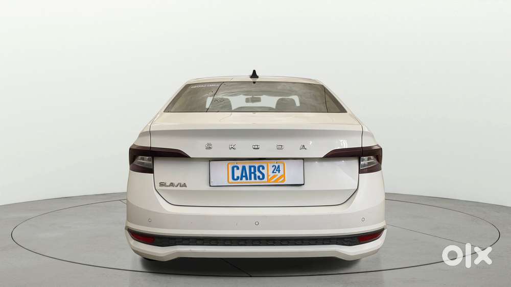 Skoda Slavia 1.0 Ambition Tsi, 2022, Petrol