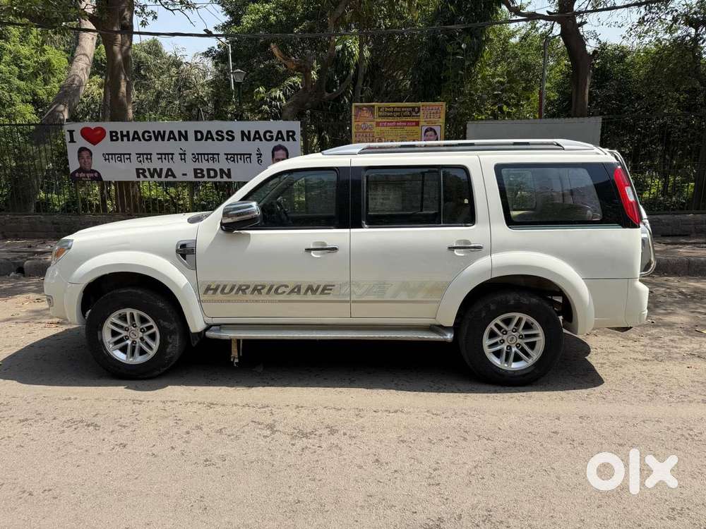 Ford Endeavour Titanium 2.2 4x2, 2012, Diesel