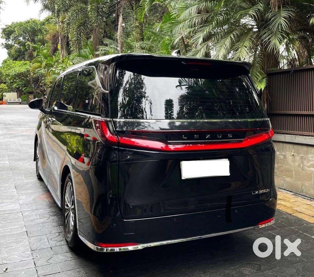 Lexus Lm, 2024, Petrol