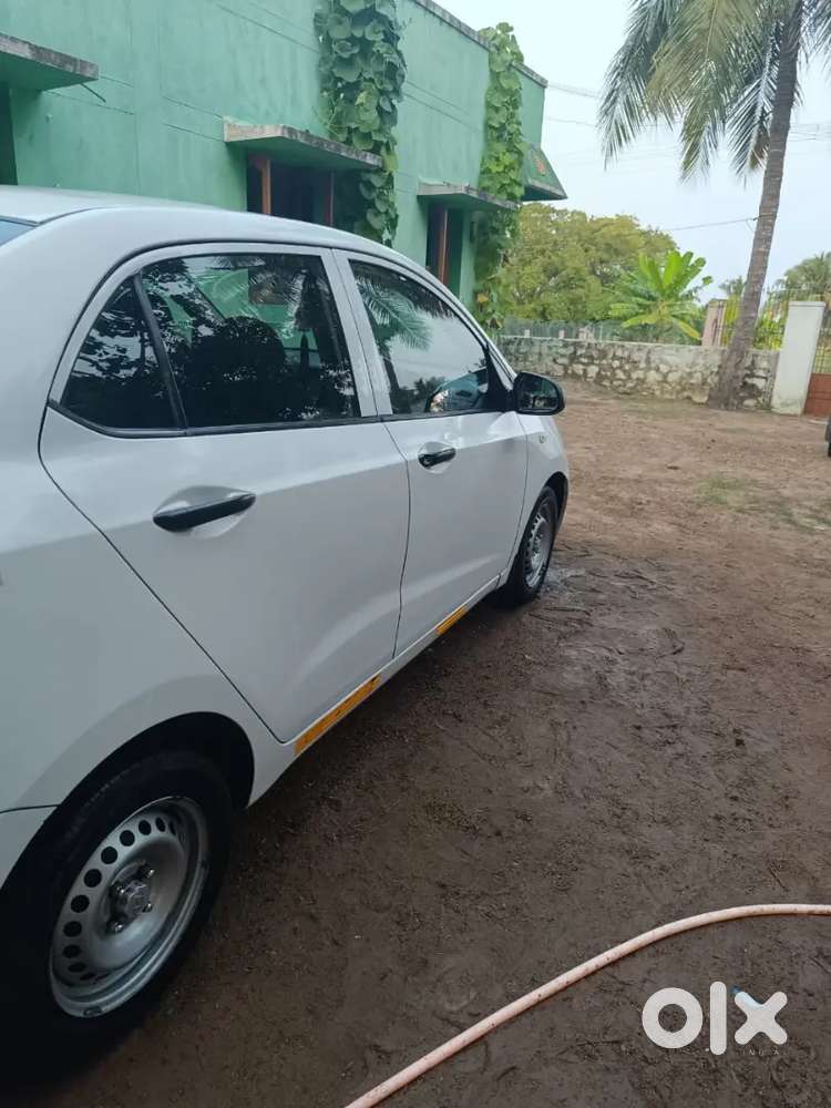 Hyundai Xcent 2016 Diesel 243000 Km Driven