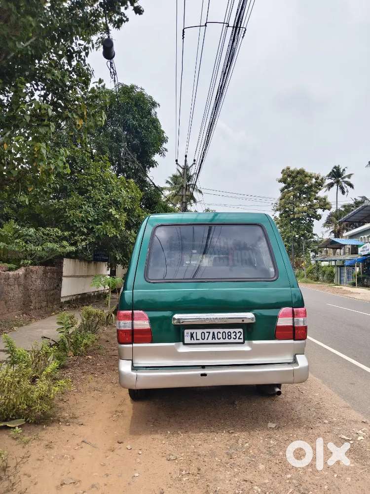 Toyota Qualis 2000 Diesel Well Maintained