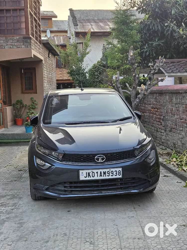 Tata Altroz Xt 1.2 , Bs6 , Petrol Manual  1st Owner  32,000 Km