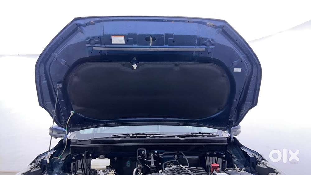 Maruti Suzuki Invicto Alpha Plus 7str, 2023, Cng & Hybrids