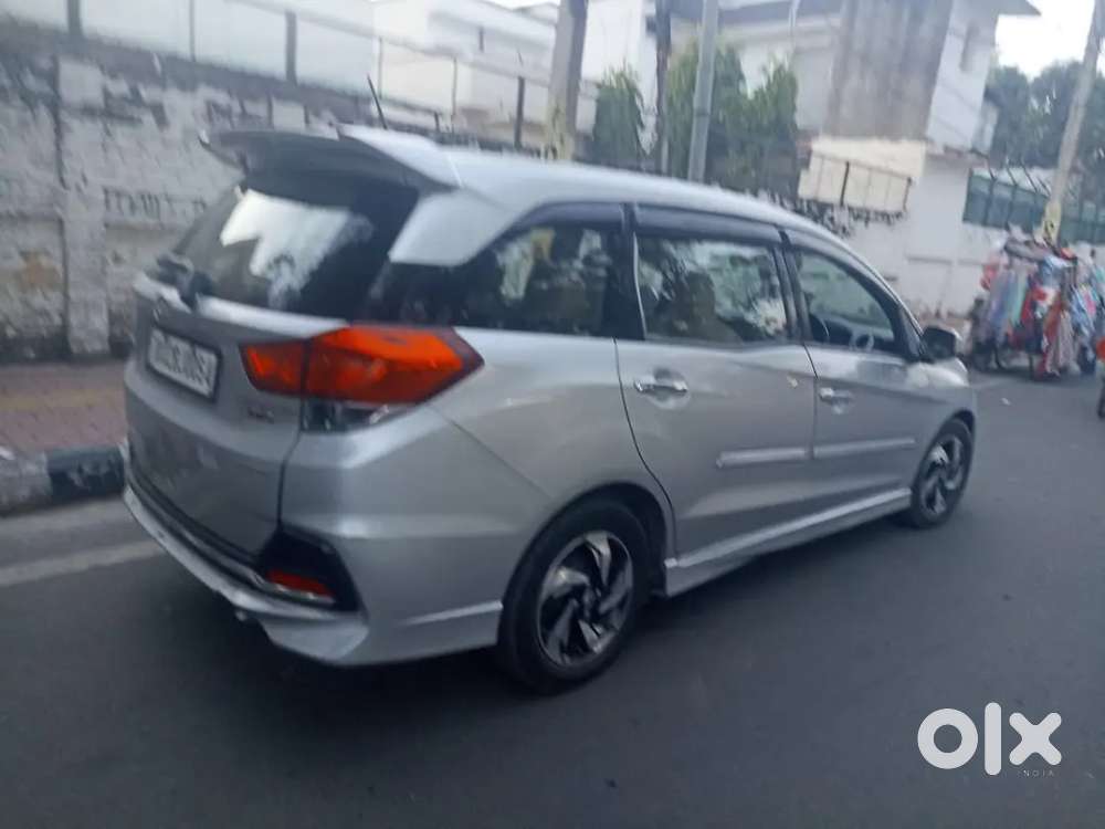 Honda Mobilio 2014 Diesel 86000 Km Driven