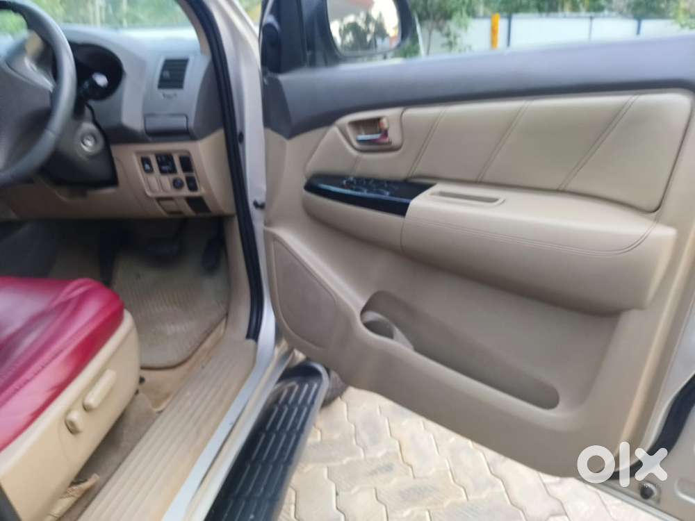 Toyota Fortuner Diesel 2013