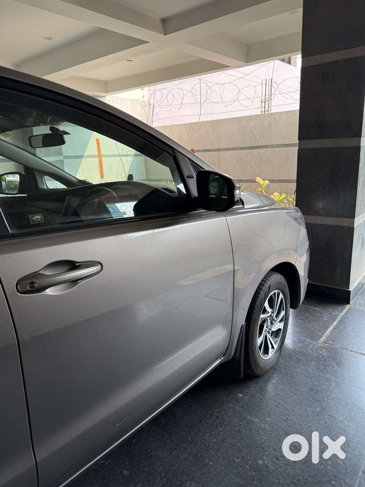 Innova Crysta Diesel Automatic For Sale..9456….aa887@..870
