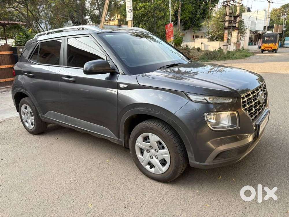 Hyundai Venue S Diesel, 2021, Diesel