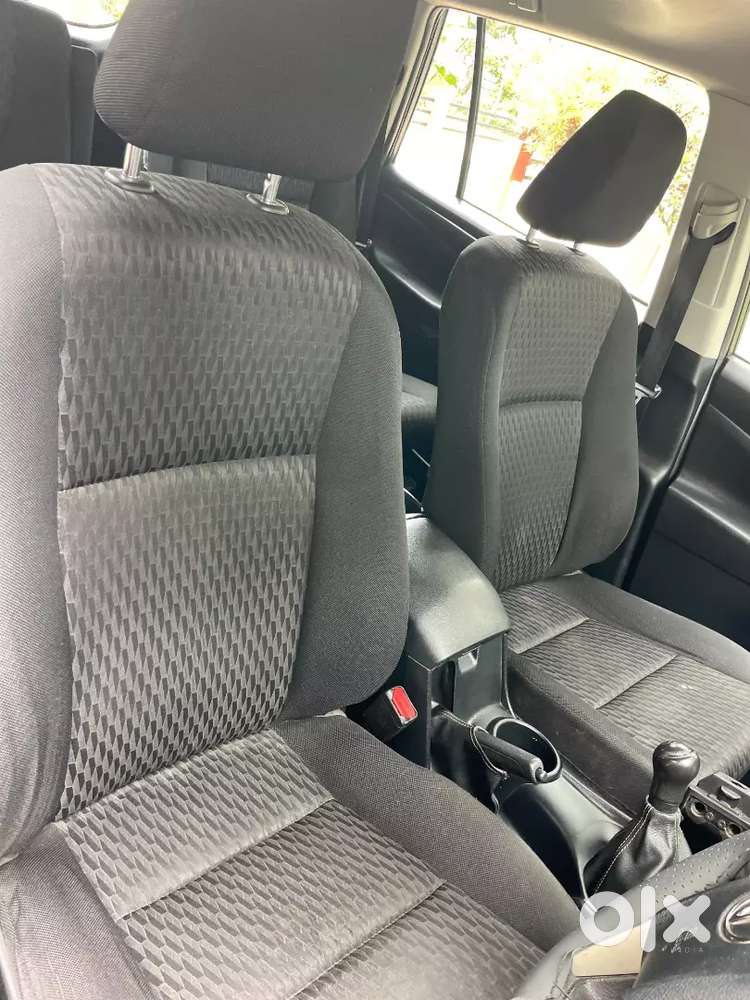 Toyota Innova Crysta 2017 Diesel Manual Car