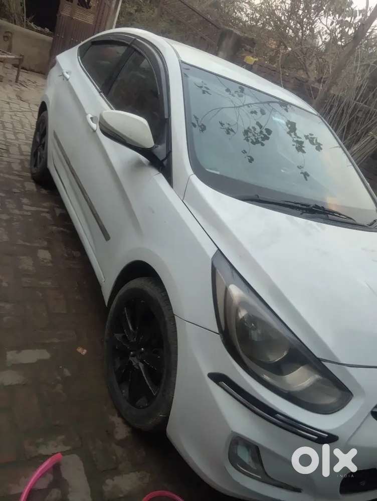 Hyundai Verna 2014 Diesel 78522 Km Driven