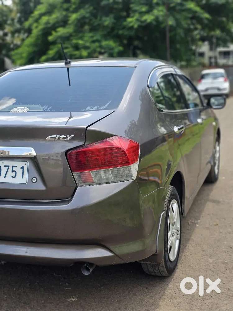 Honda City 2011 76000 Km 2nd Owner