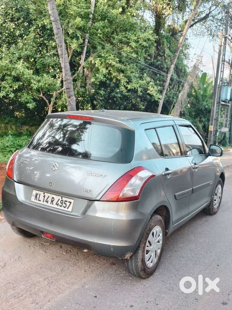 Maruti Suzuki Swift Vxi, 2015, Petrol