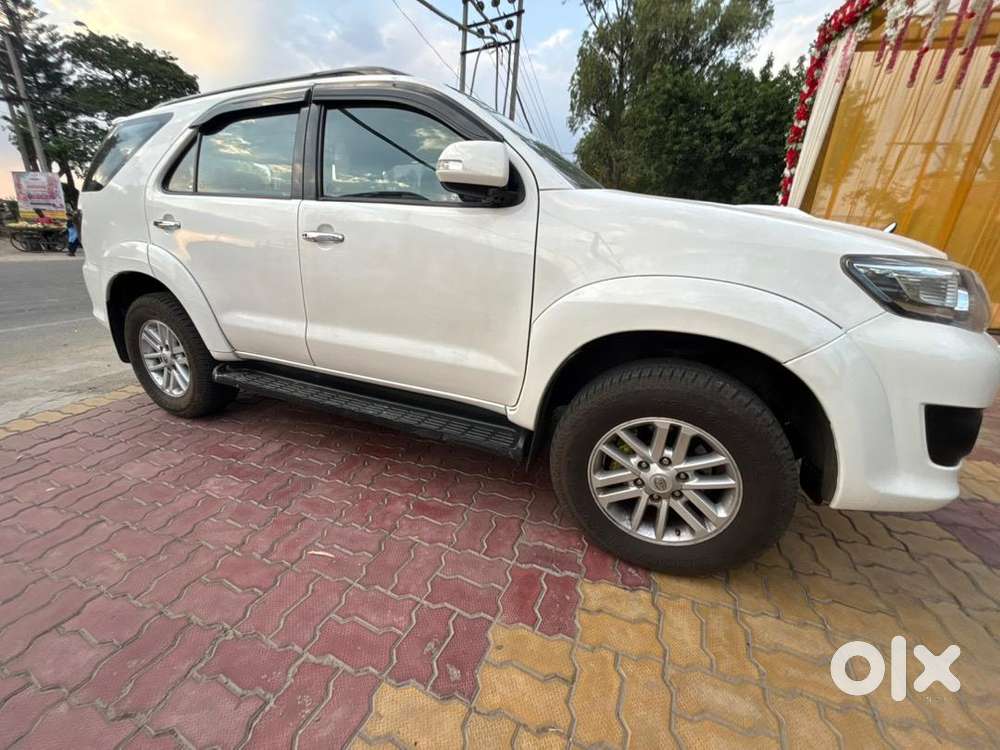 Toyota Fortuner 2014 Diesel Well Maintained