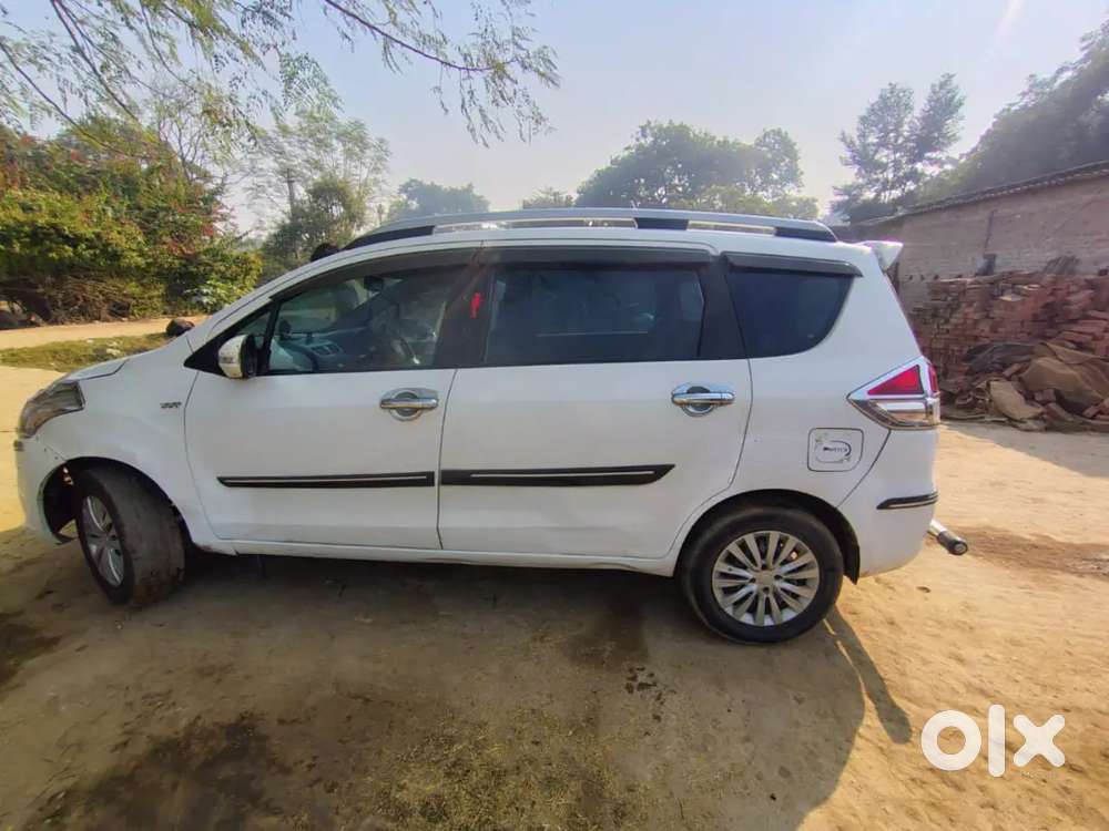 Maruti Suzuki Ertiga 2013 Cng & Hybrids 150000 Km Driven