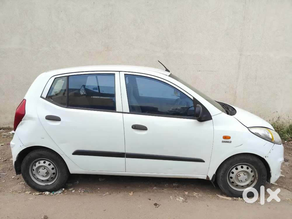 Hyundai I10 2011 Cng & Hybrids Well Maintained