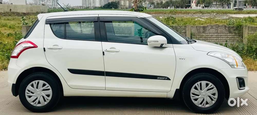 Maruti Suzuki Swift Vxi, 2015, Petrol