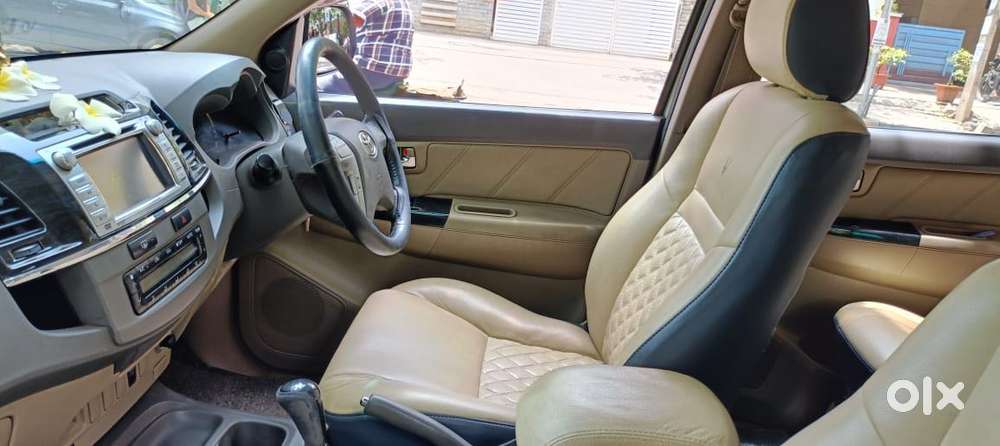 Toyota Fortuner 4x2 AT, 2013, Diesel