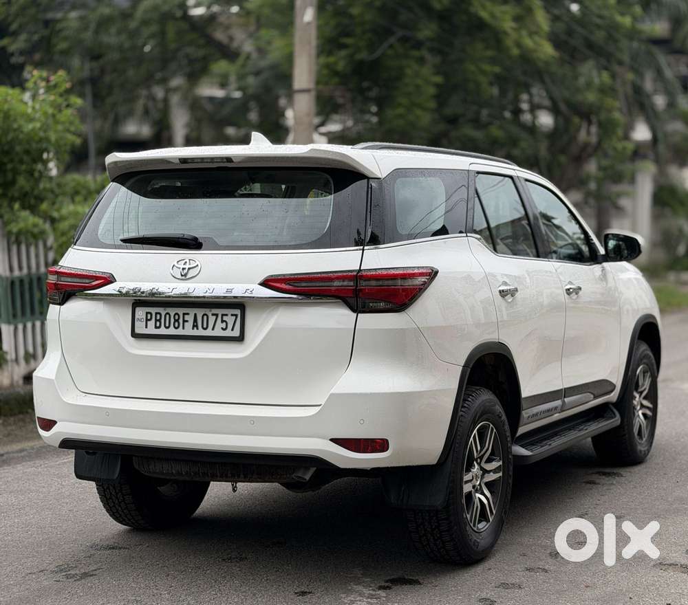 Toyota Fortuner 4x2 At 2.8 Diesel, 2022, Diesel