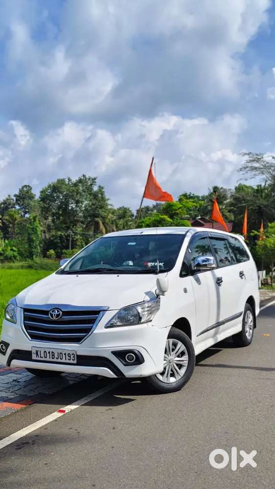 Toyota Innova 2.5 Gx 2012