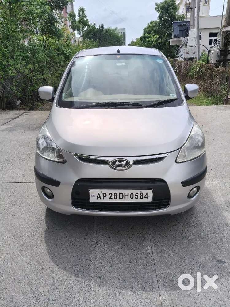 Hyundai I10 Sportz 2011