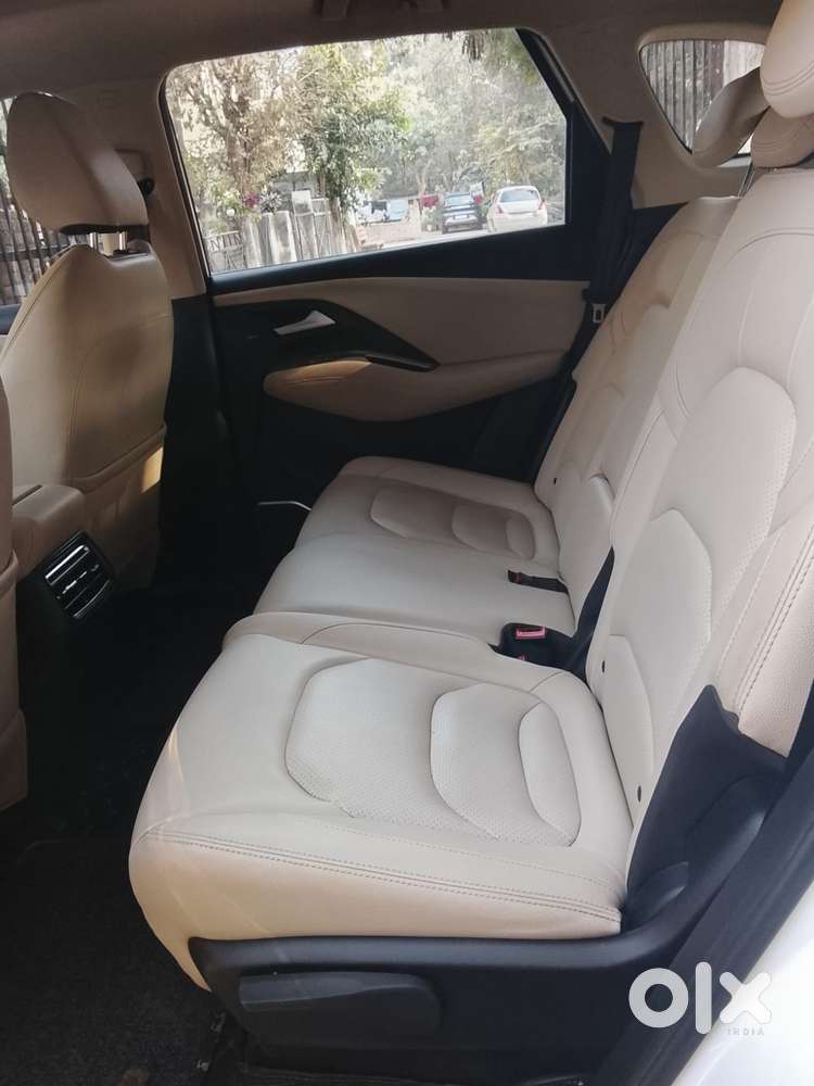 Mg Hector Plus 1.5 Hybrid Sharp Turbo 6 Str, 2023, Petrol