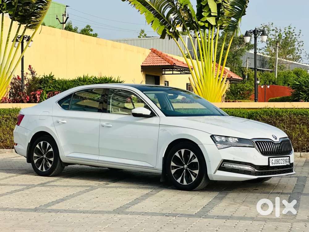 Skoda Superb 2.0 L&k Tsi At, 2020, Petrol