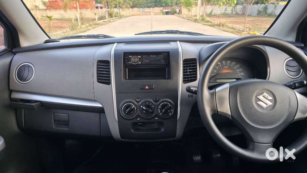 Maruti Suzuki Wagon R Lxi Cng Optional, 2010, Petrol