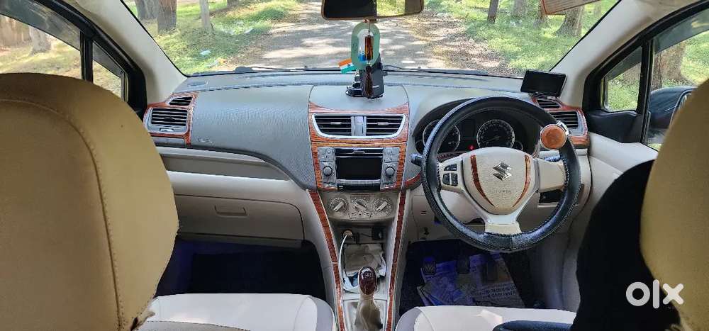 Maruti Suzuki Ertiga 2015 Diesel Well Maintained Single Handle Driven