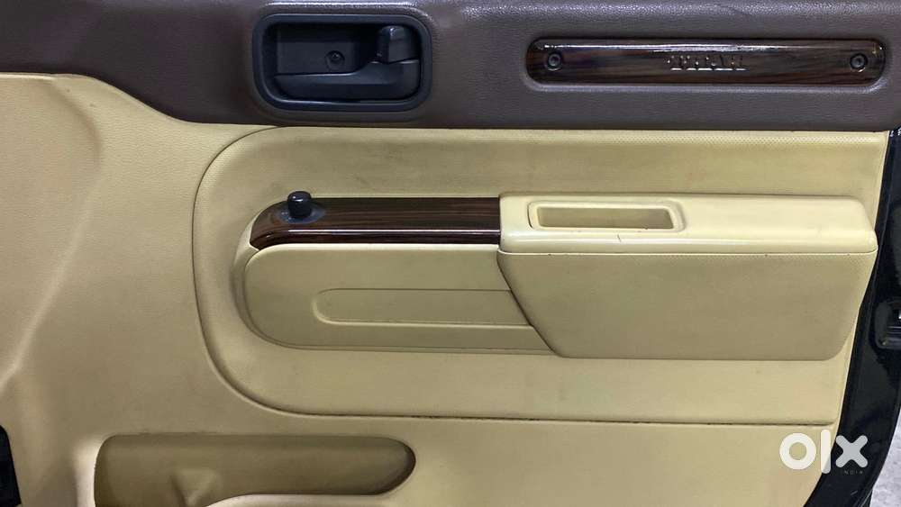 Mahindra Thar Lx 4-str Hard Top At, 2021, Petrol