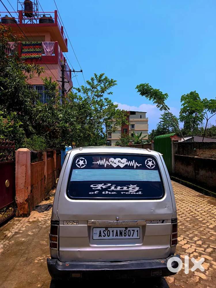 Maruti Suzuki Omni 2010