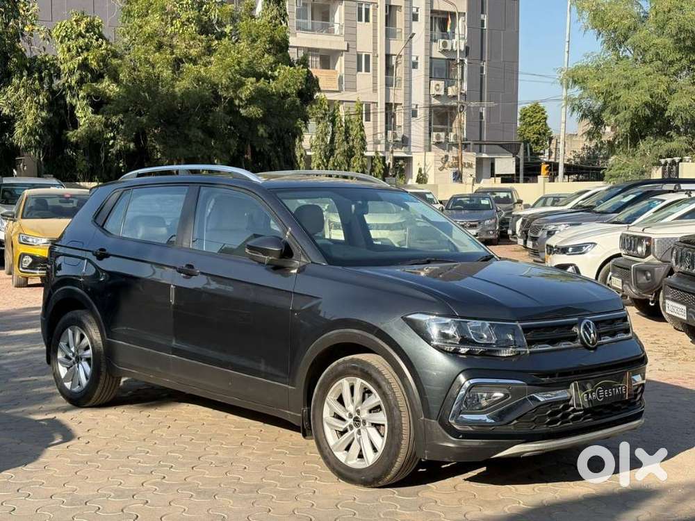 Volkswagen Taigun 1.0 Tsi Highline At, 2022, Petrol