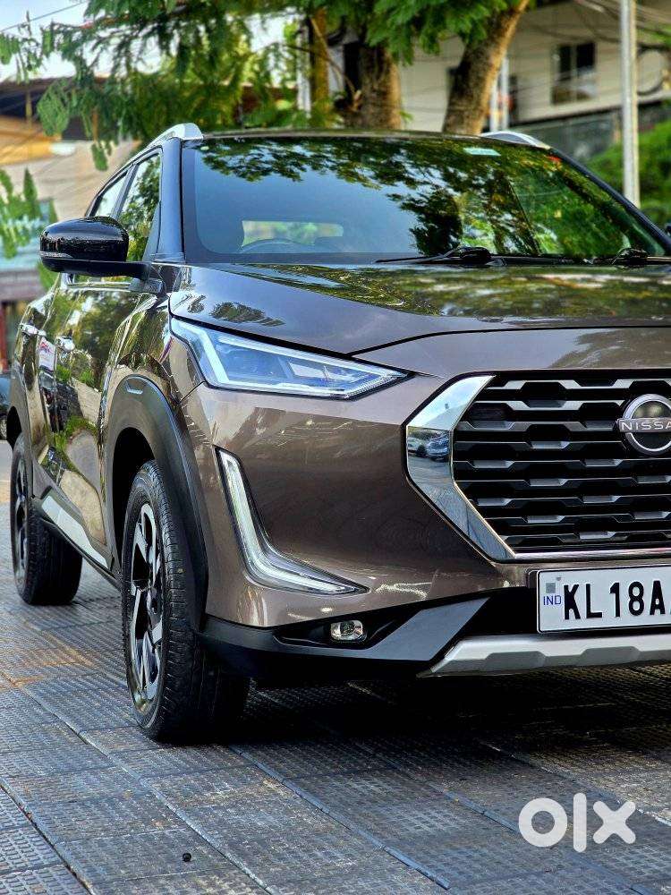 Nissan Magnite 1.0 Xv Premium Turbo Cvt, 2021