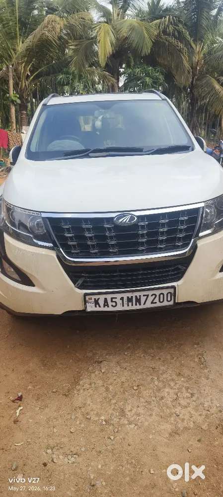 Mahindra Xuv500 2019 Diesel Well Maintained