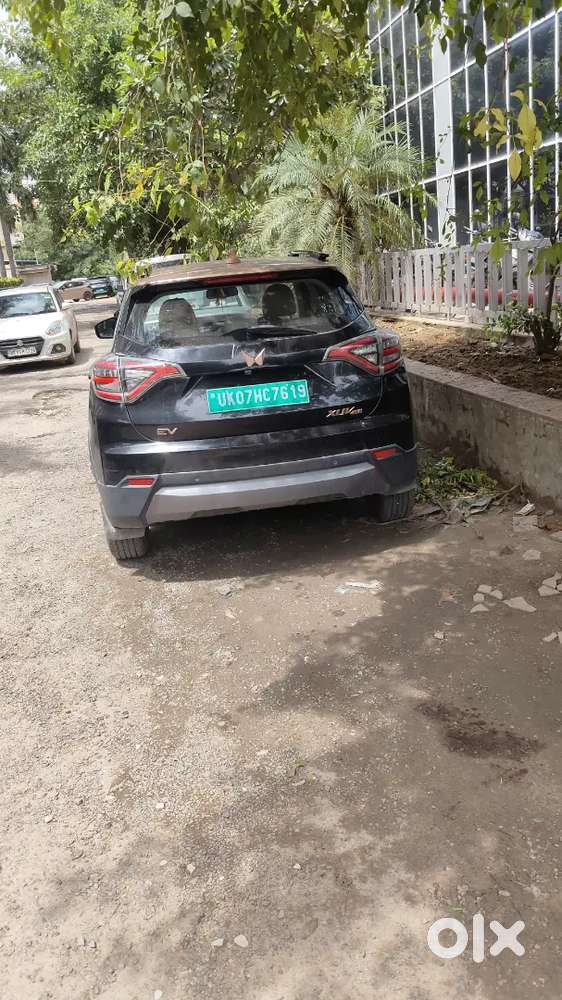 Mahindra Xuv400 Top Model Ev 2025