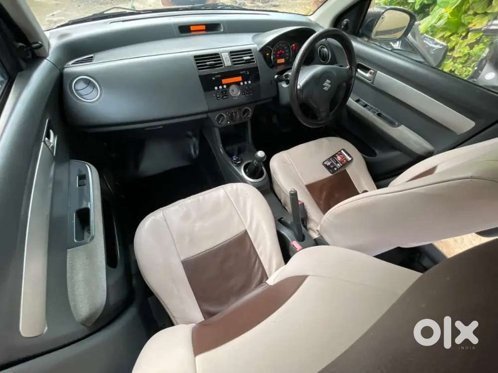 Maruti Suzuki Swift Dzire 2010 Petrol Well Maintained