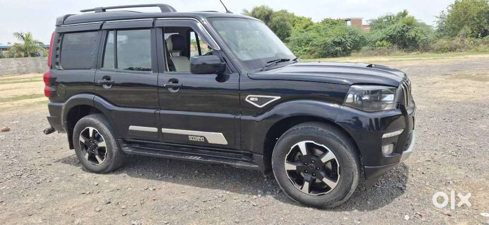 Mahindra Scorpio Classic 2.2 S 11 Mt 7 Cc, 2023, Diesel