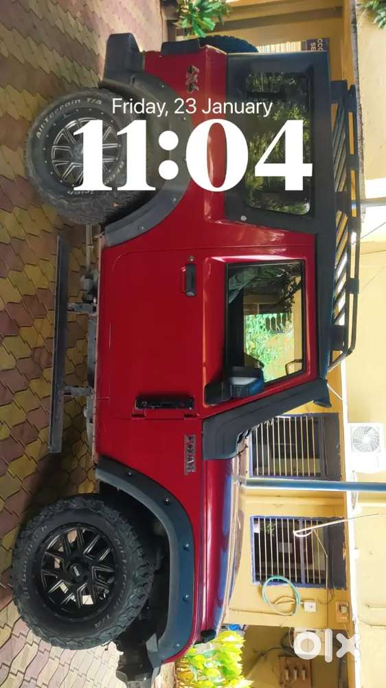 Mahindra Thar Petrol 2021