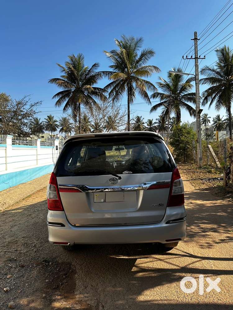 Toyota Innova Diesel 2014