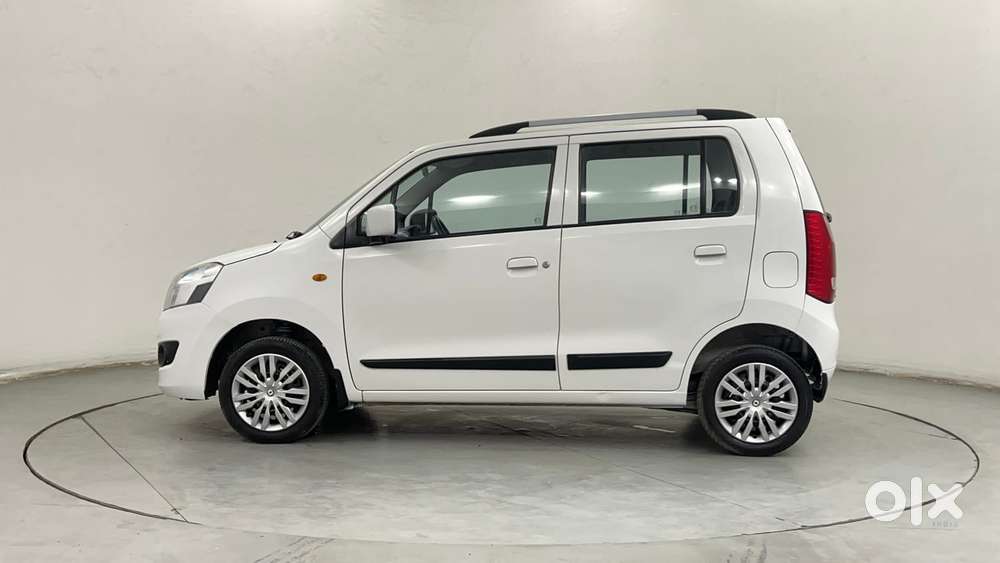 Maruti Suzuki Wagon R 1.0 Vxi Amt, 2017, Petrol